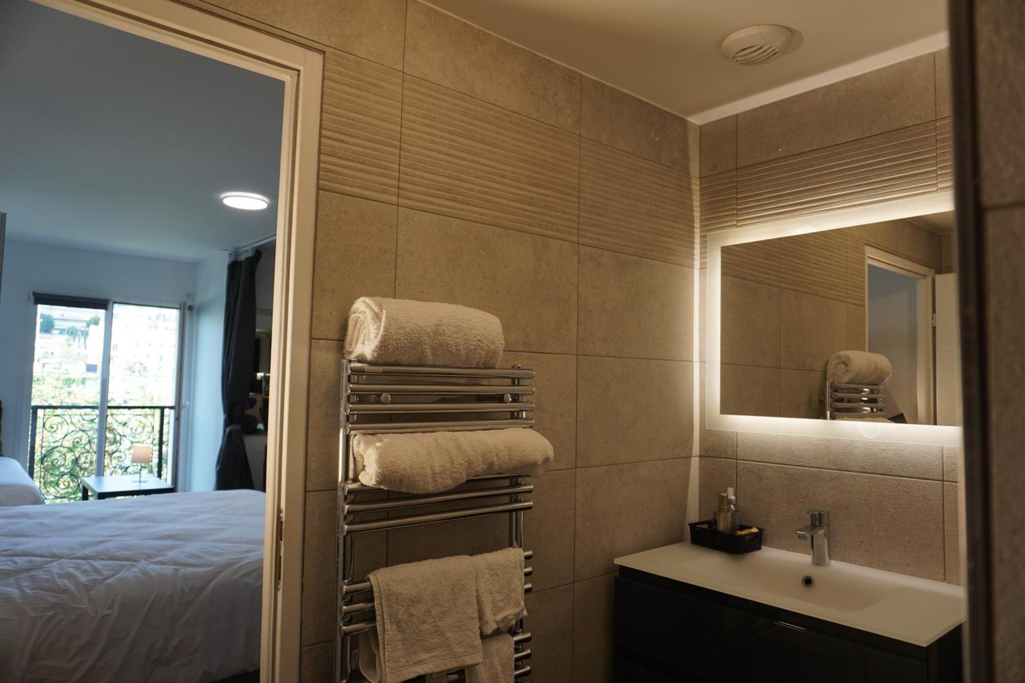 Residences Grande Jatte, Bord De Seine, Suites 52M2 A 97M2, Hopital Americain A 600M Нёйи-сюр-Сен Экстерьер фото